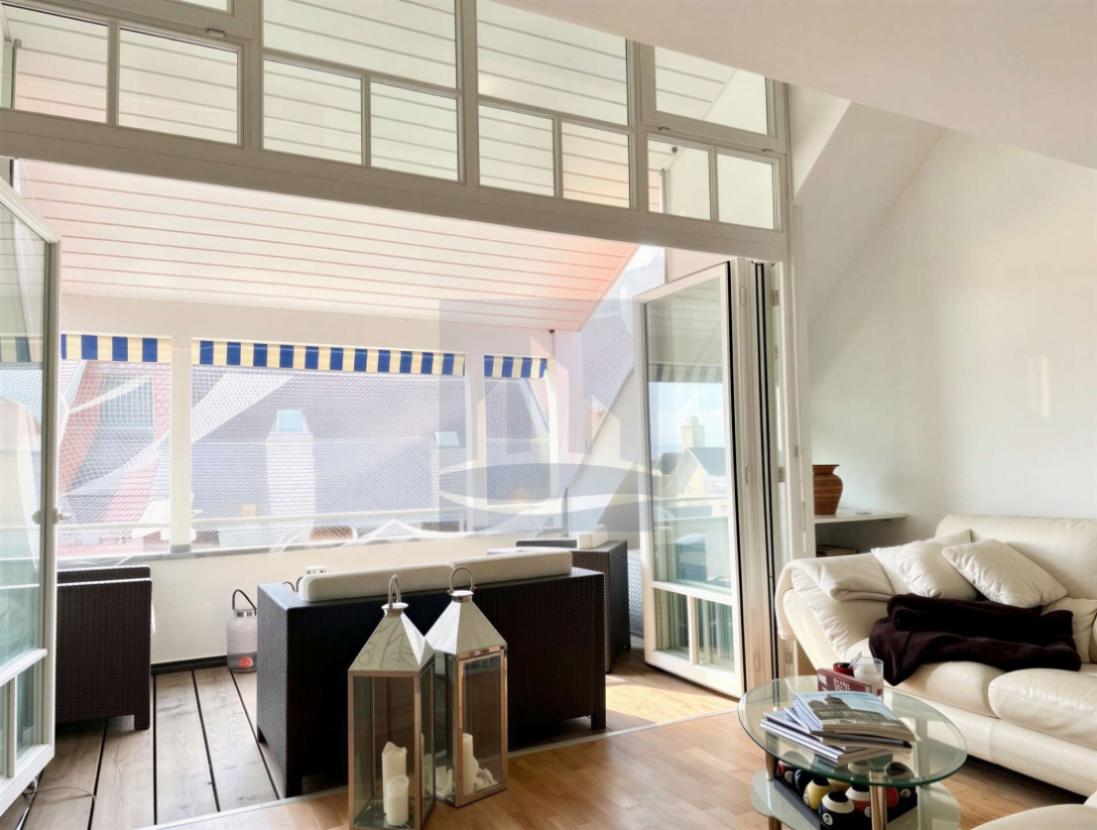 1. Dachgeschoss | Wohnen | Loggia