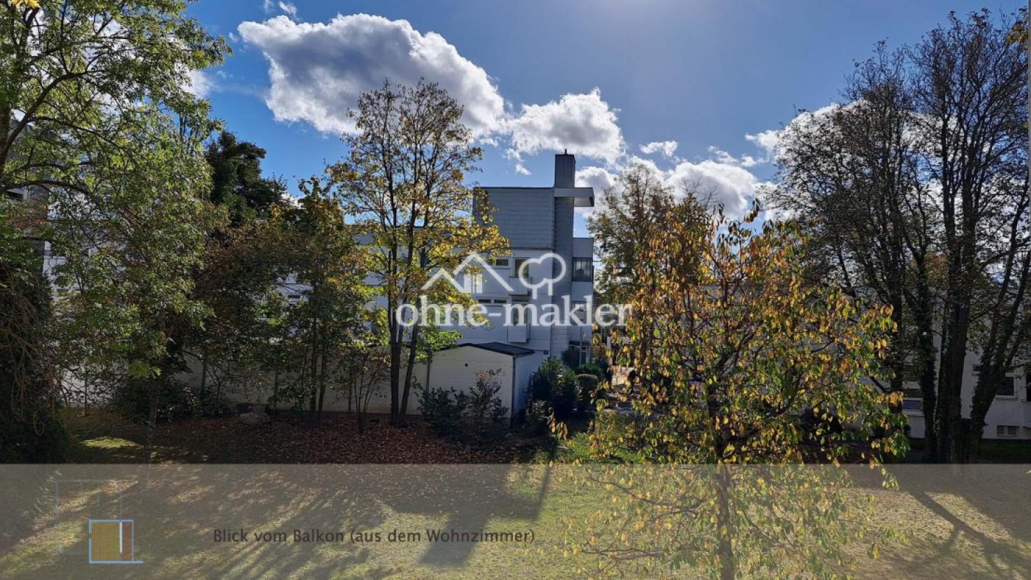 Blick vom Wohnzimmerbalkon