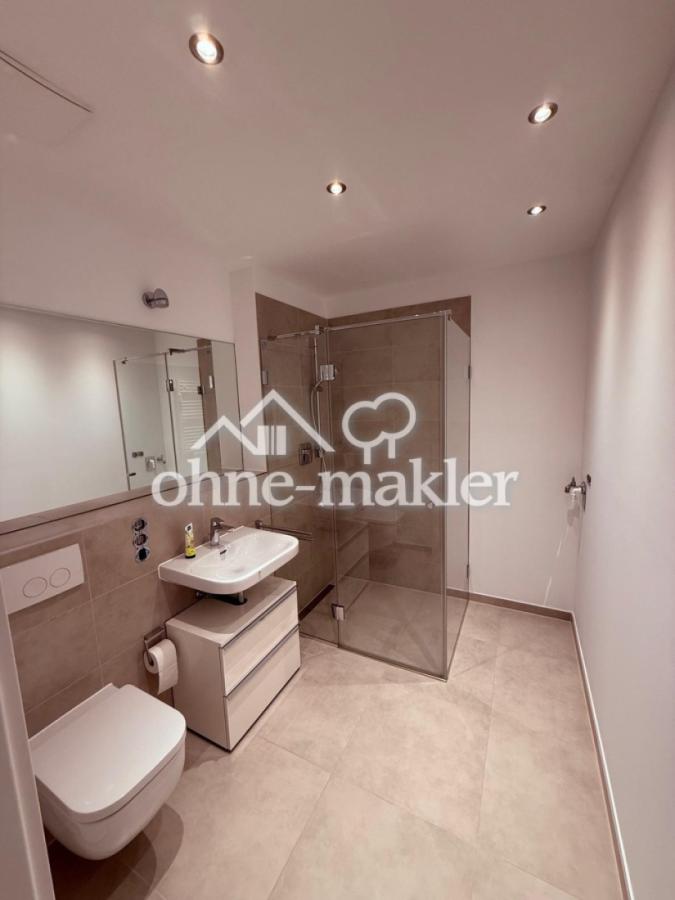 Bad mit WT Unterschrank