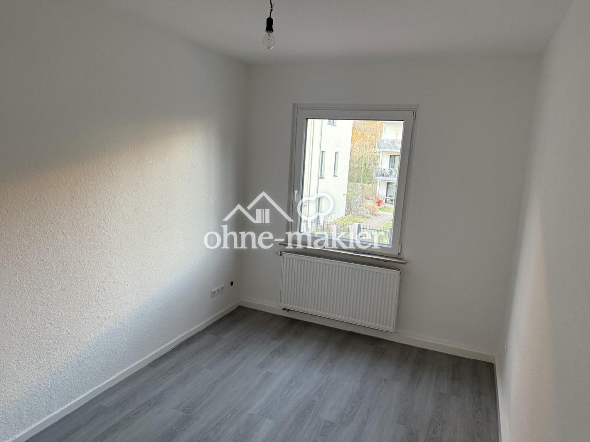 Kinder-/Arbeitszimmer 