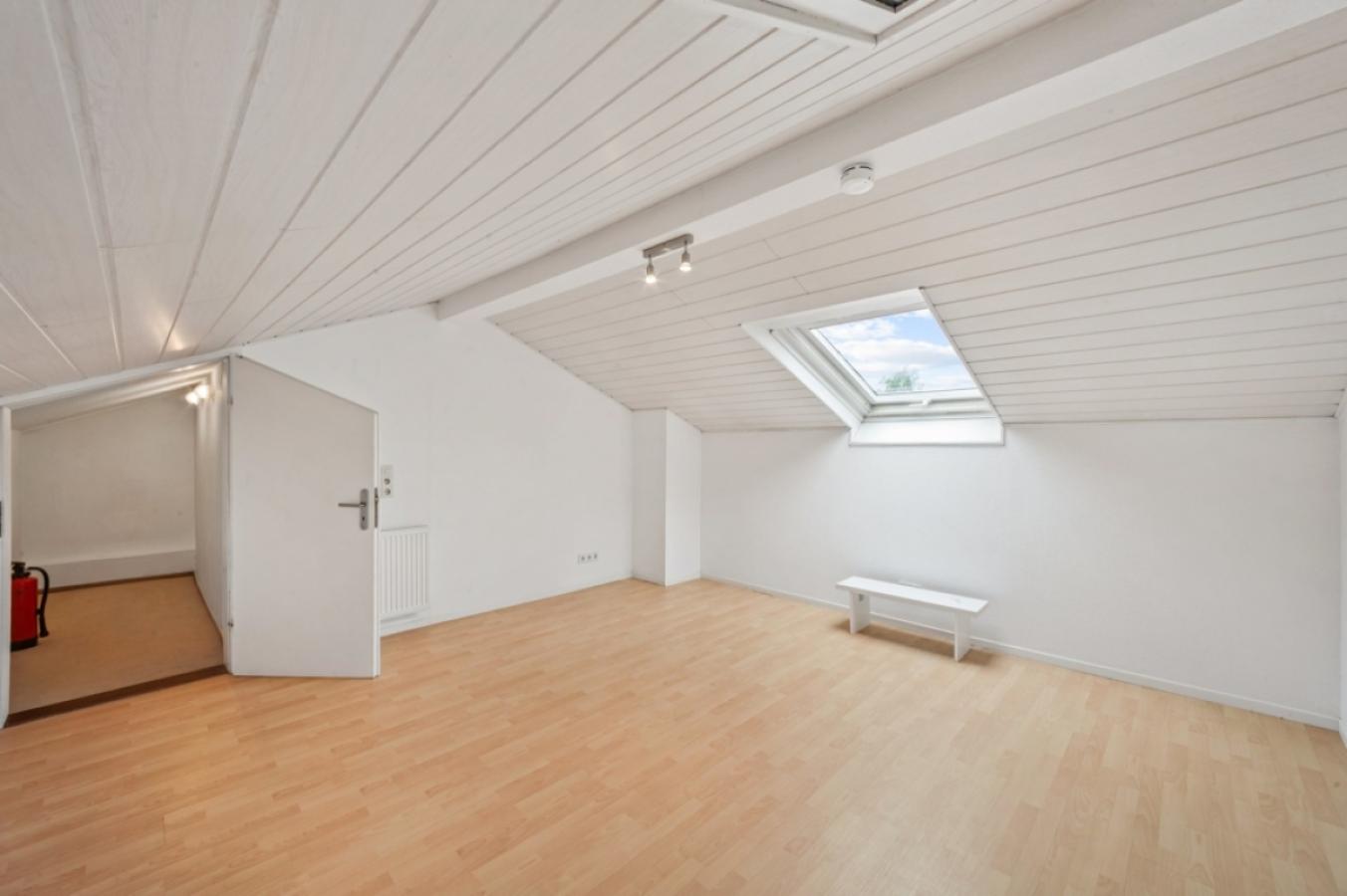 Dachgeschoss Wohnung 1