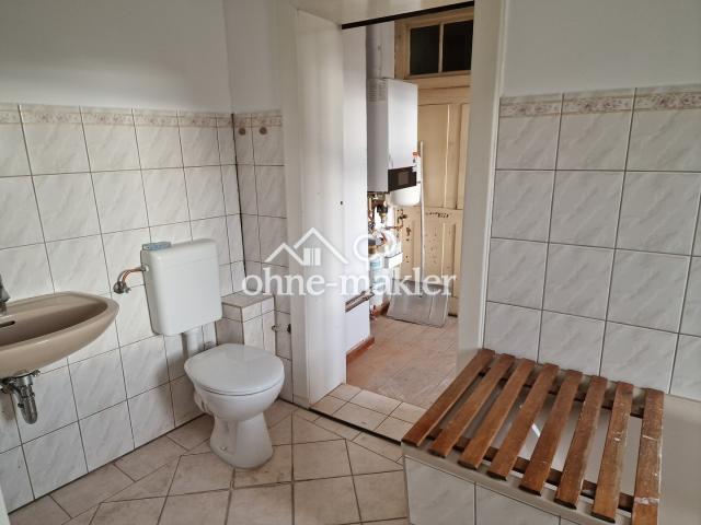 Bad mit Wirtschaftsraum