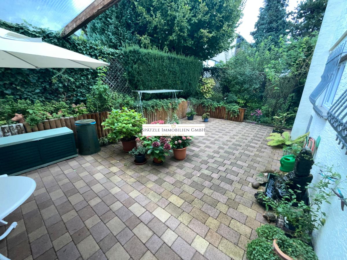 Terrasse Hauptwohnung