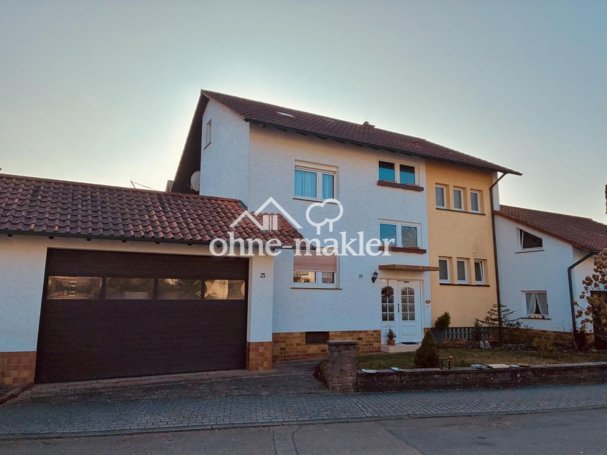 Hausfront, Straßenseite