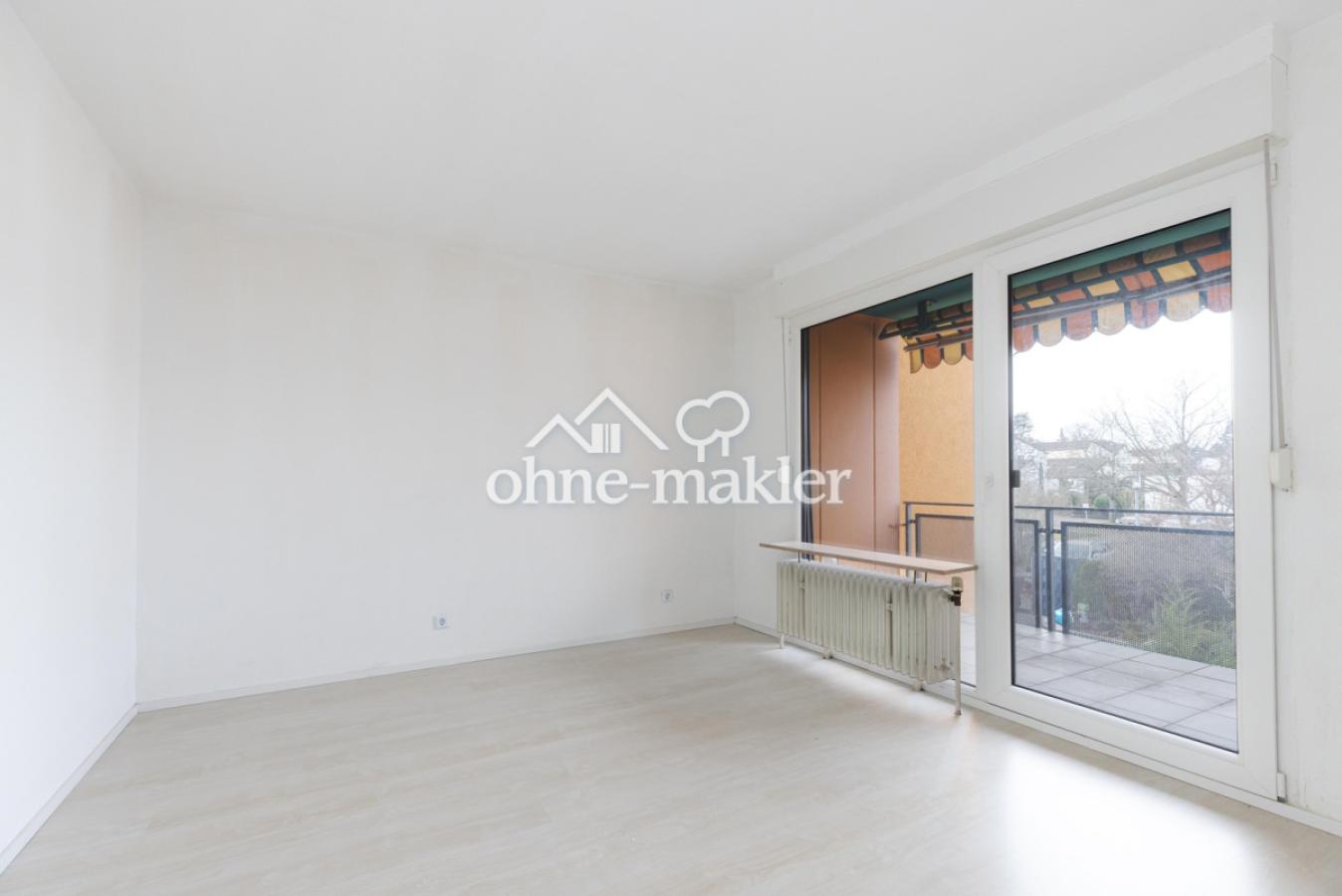 Schlafzimmer 2mit Balkon