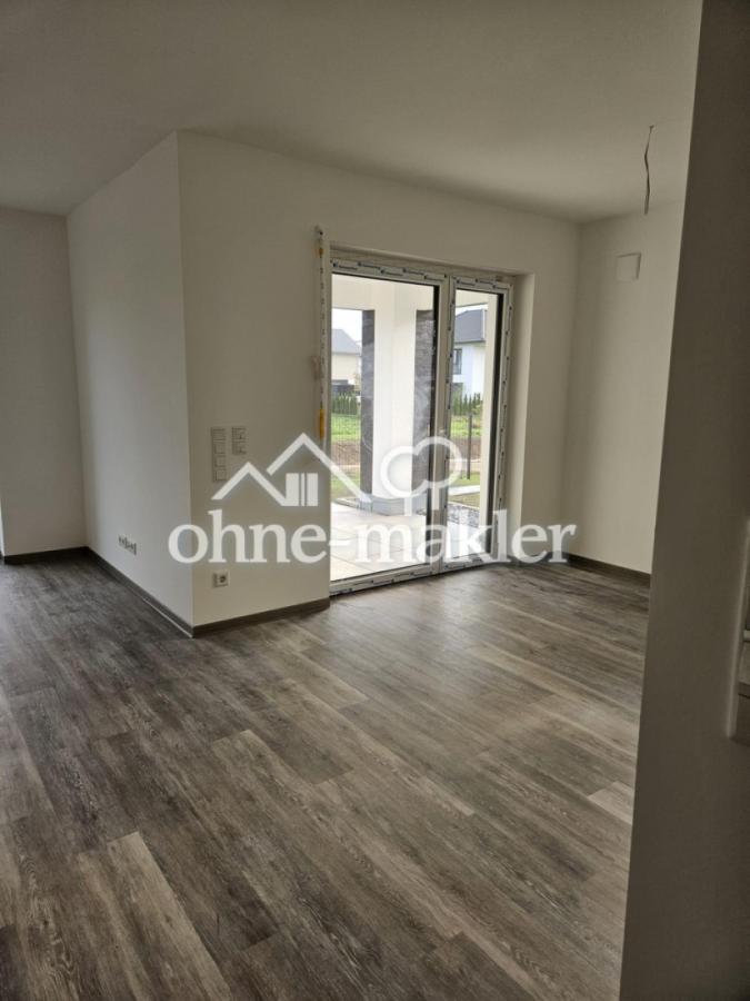 Küche, mit Blick auf Loggia