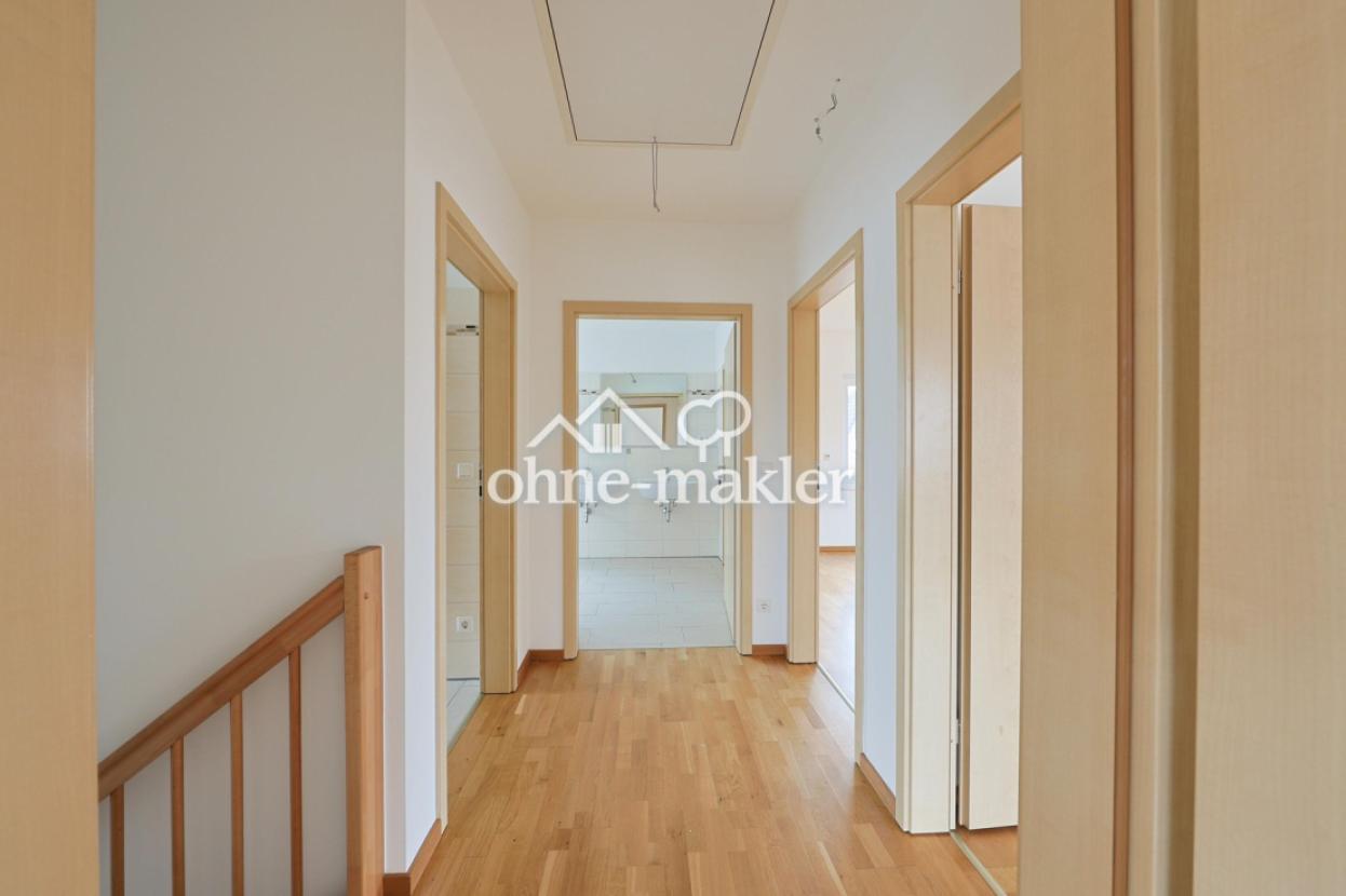 Flur im OG I