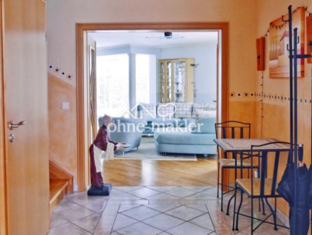 Diele zum Wohnbereich