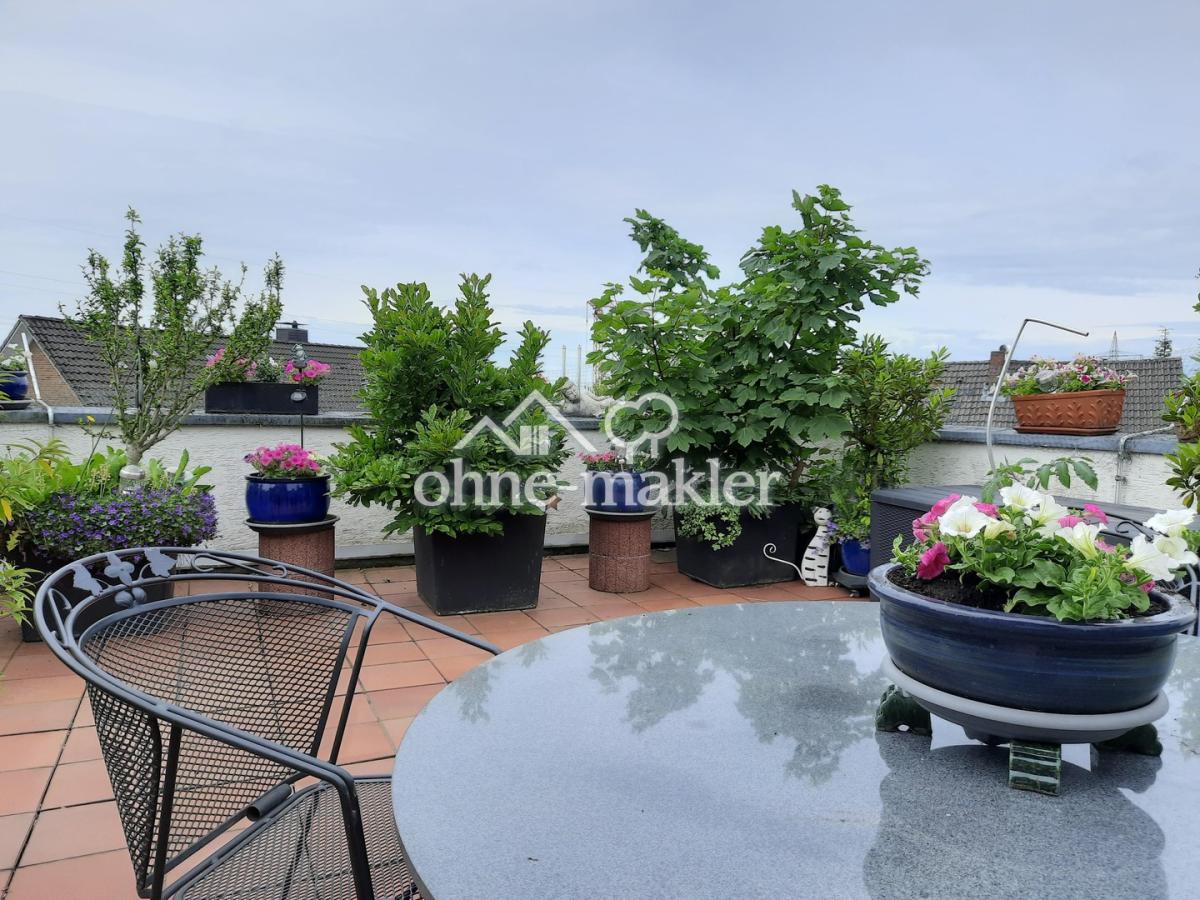 obere Terrasse rechts 