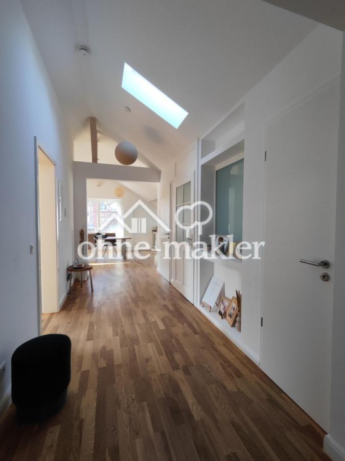 Flur, Blick aus dem Bad