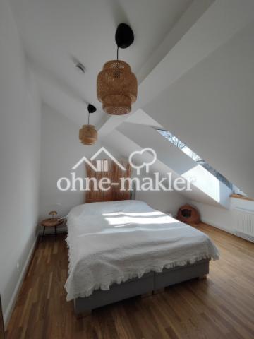 Schlafzimmer mit Dachgaube