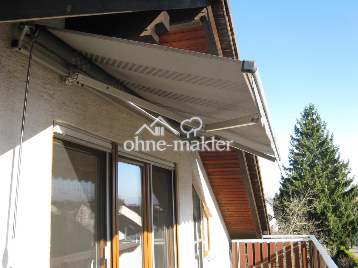 Balkon mit Markise