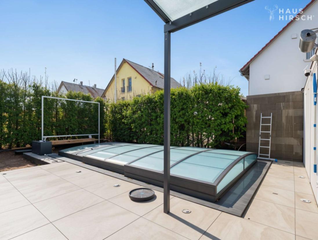 Überlaufpool beheizt