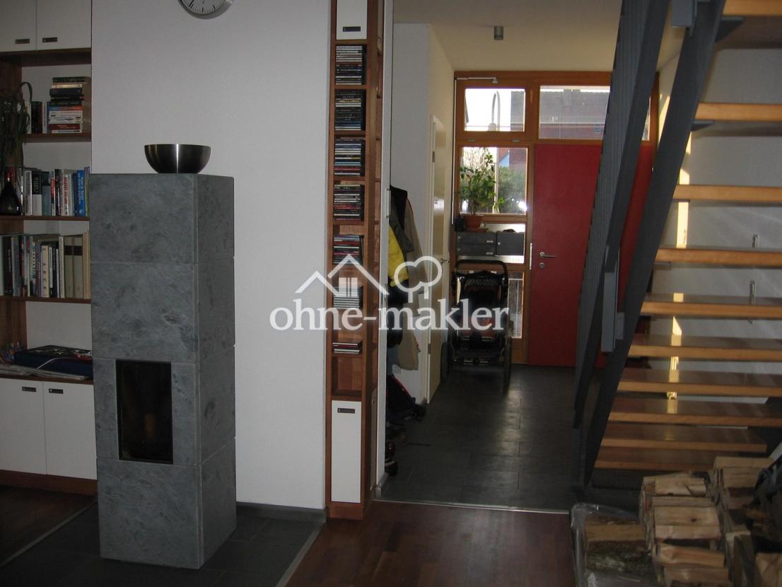 Kaminofen und Eingang