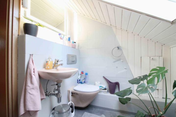 Badezimmer DG