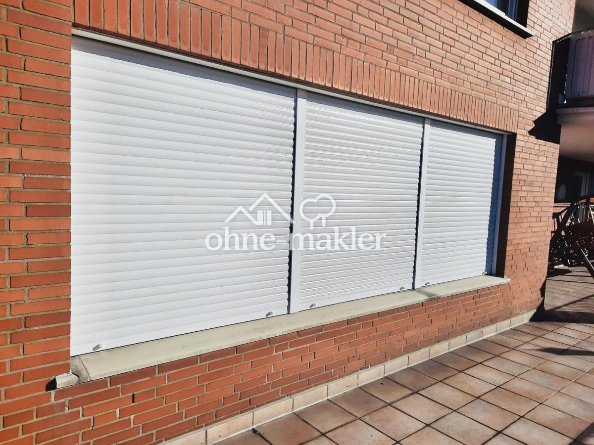 Panoramafenster mit Rollläden