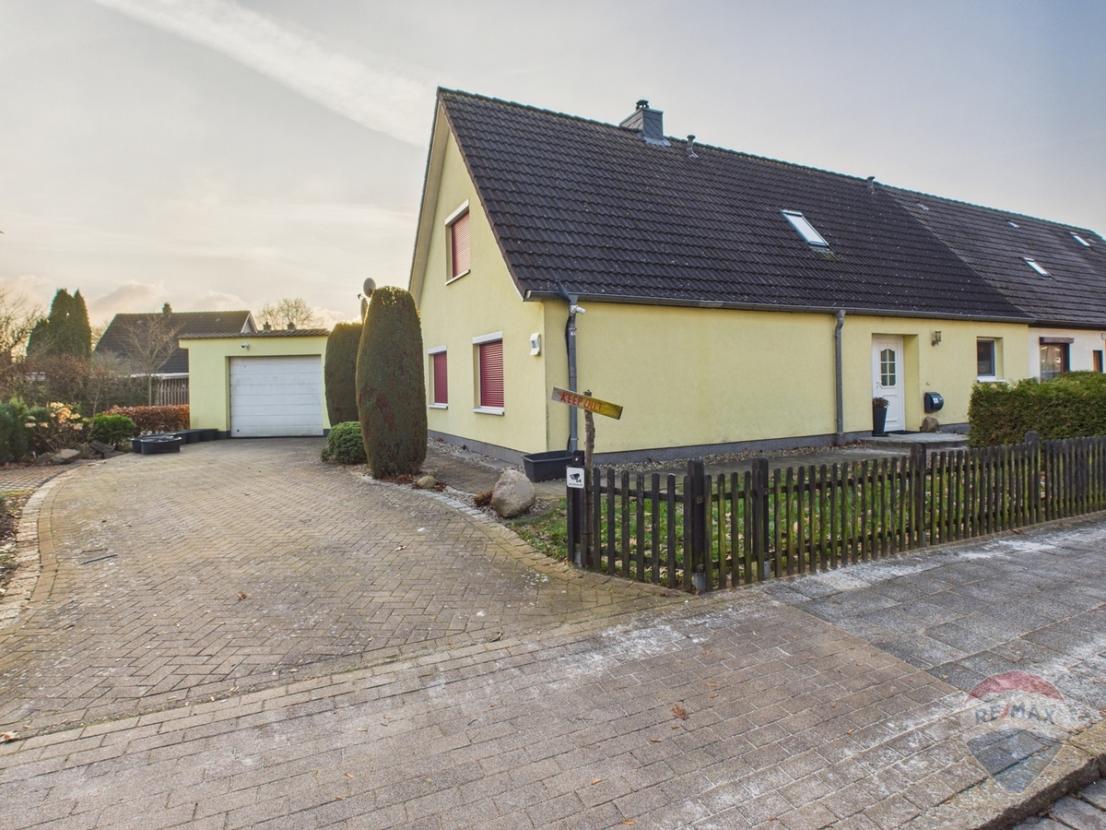 Hausansicht von der Straße