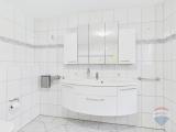 Badezimmer im Erdgeschoss