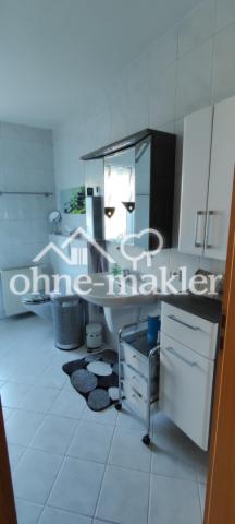 Neuwertige Badmöbel