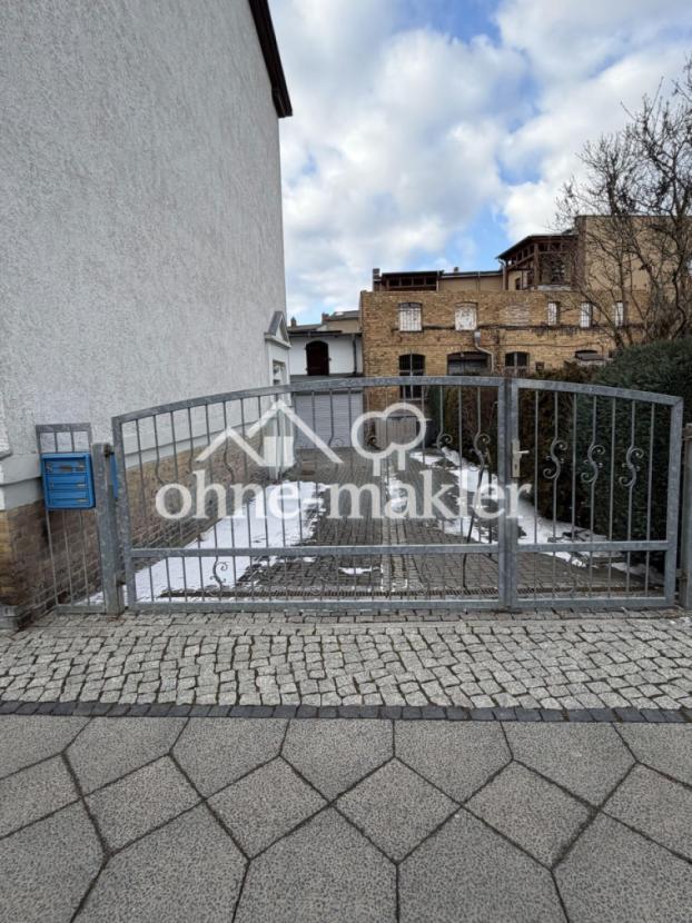 Blick auf die Einfahrt