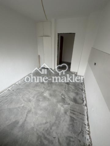 Küche mit Einbauschrank