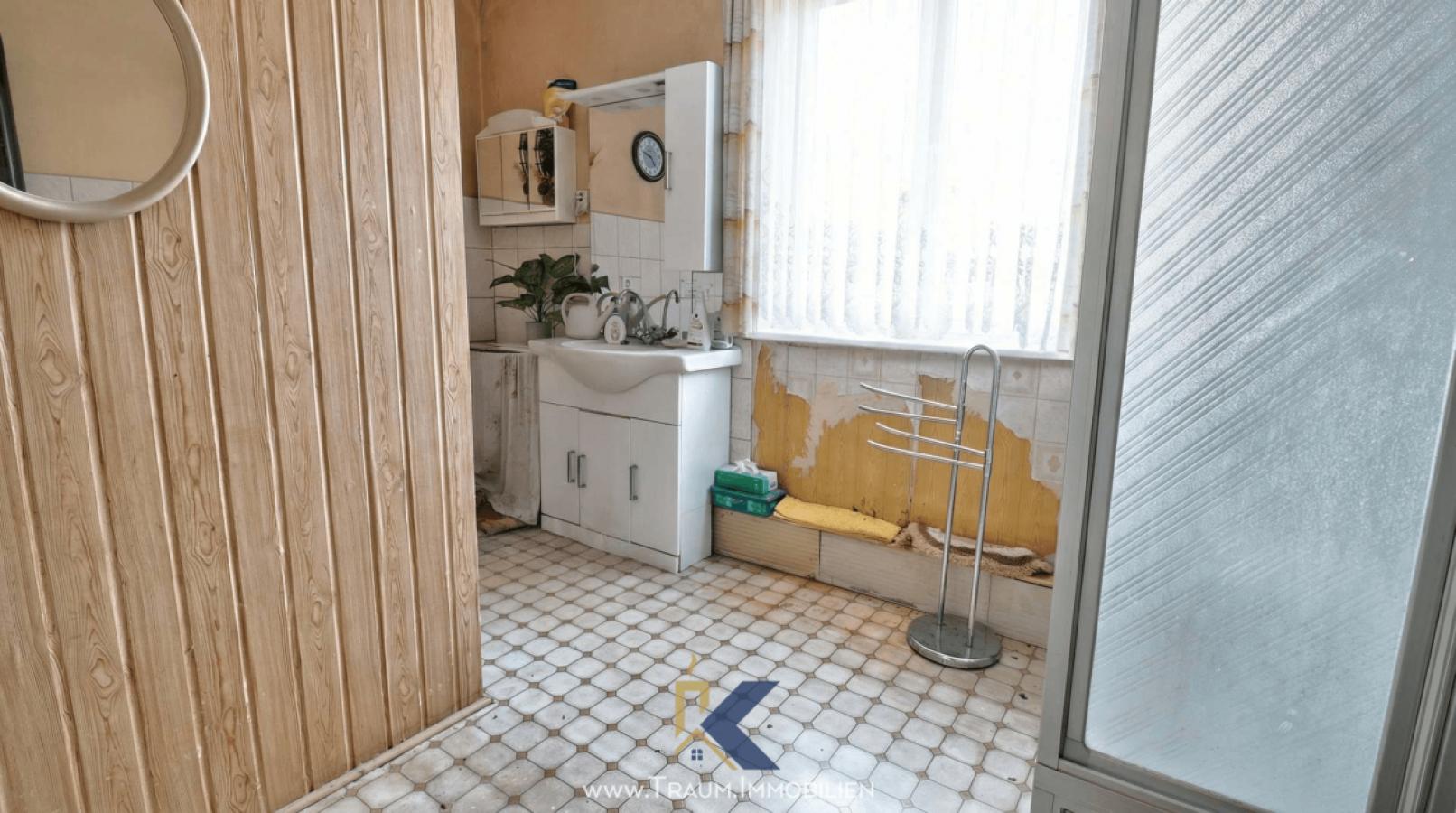Badezimmer EG