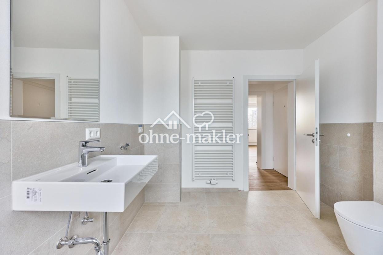 Tageslichtbad mit Handtuchheiz