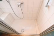 EG - bodentiefe Dusche