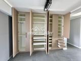 Garderobenschrank