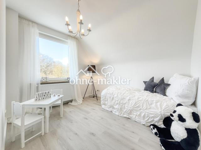 Kinderzimmer oder Büro