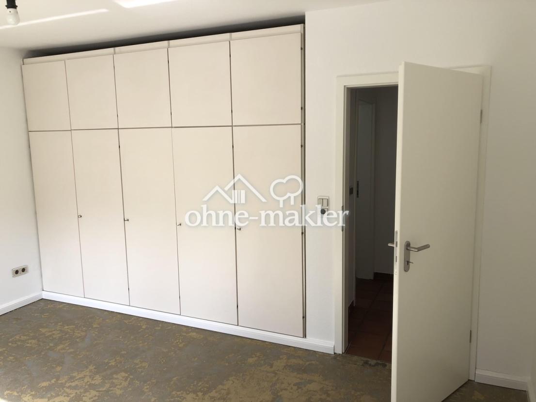 EG Schlafzimmer Einbauschrank