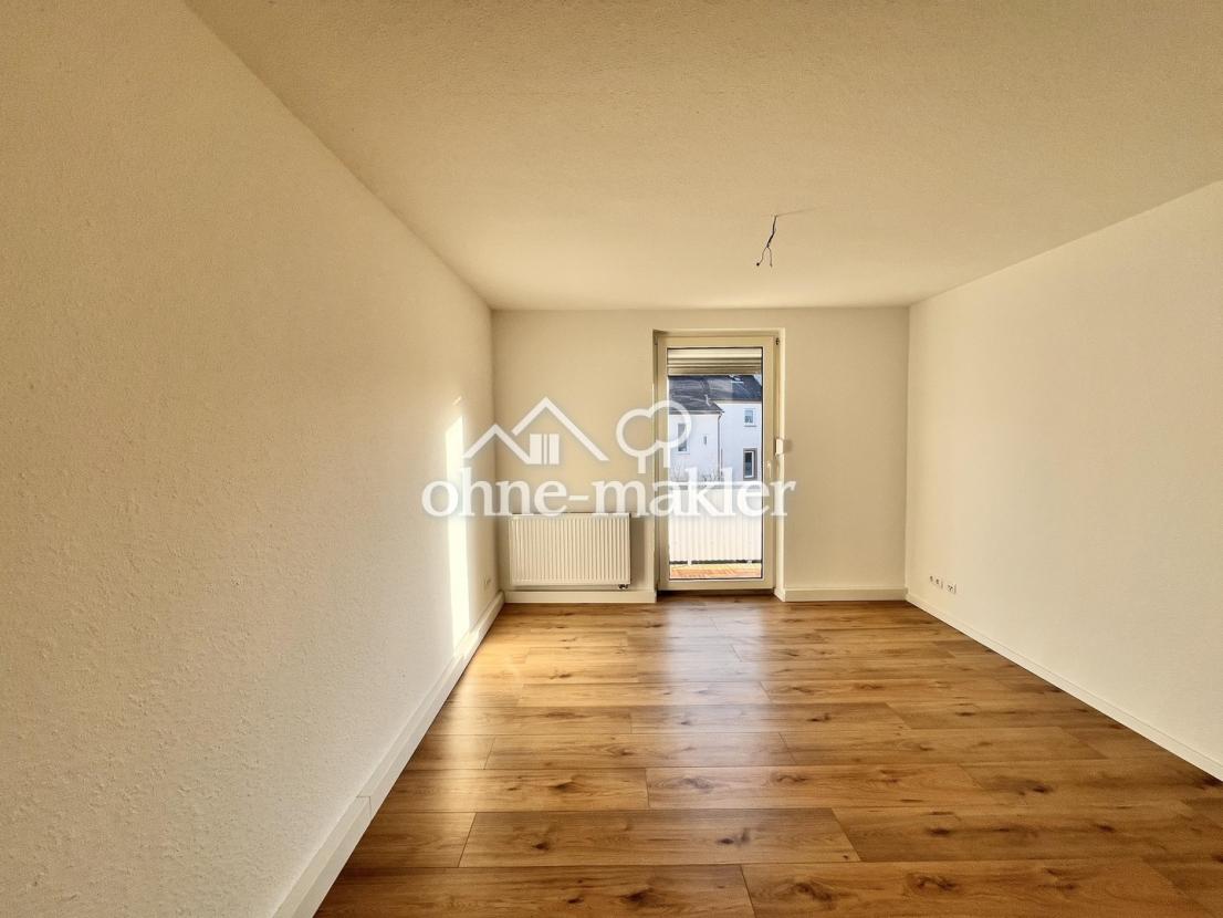 Schlafzimmer mit Balkon