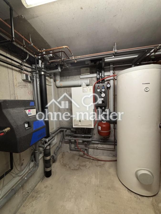 UG-Technik und Waschmaschine