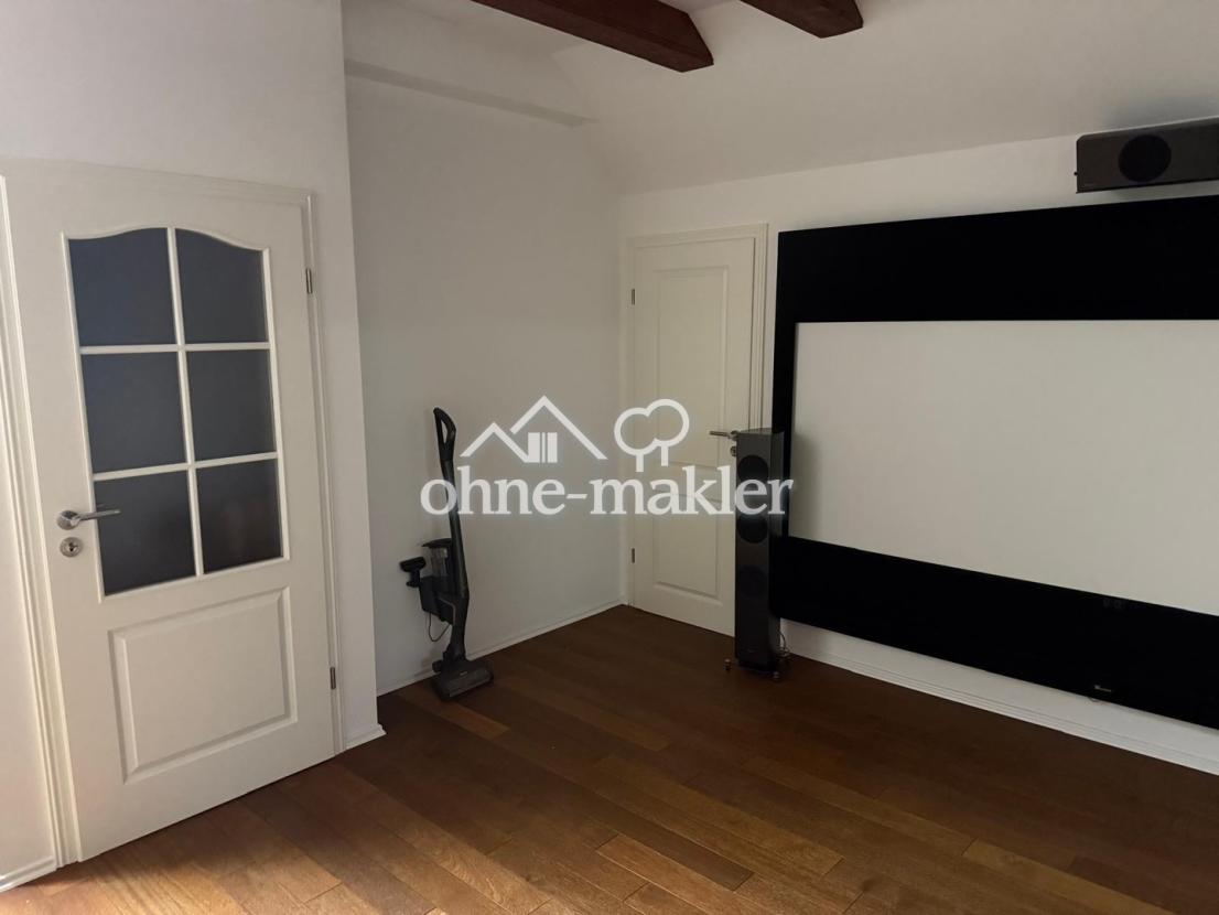 Dachgeschoss Kinoraum