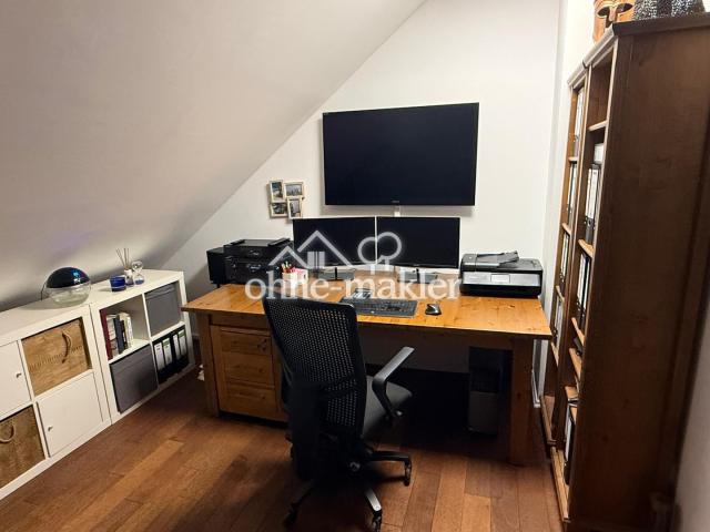 Dachgeschoss Büro