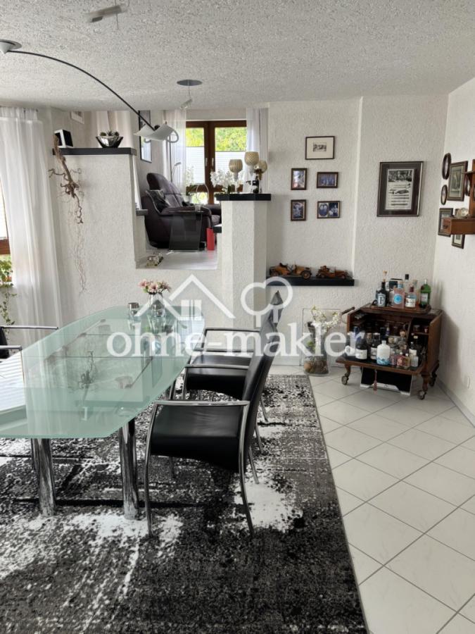 Blick Esszimmer Richtung Whz. 