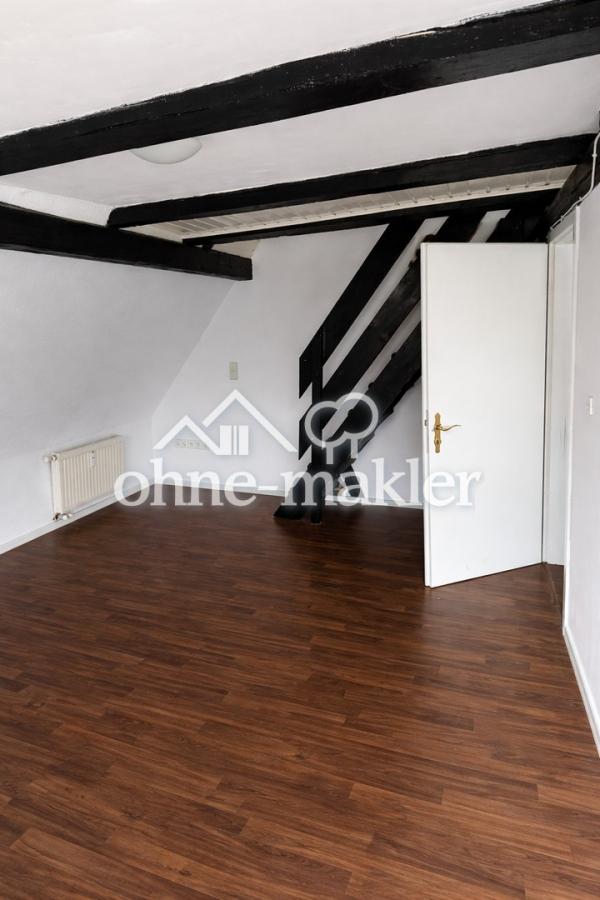 Schlaf- / Wohnzimmer 1