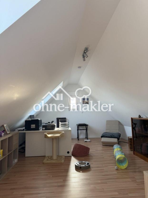 Spitzbogen / Schlafzimmer 4