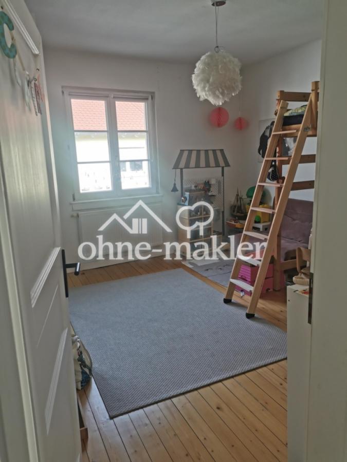 Schlaf-/Kinderzimmer 1