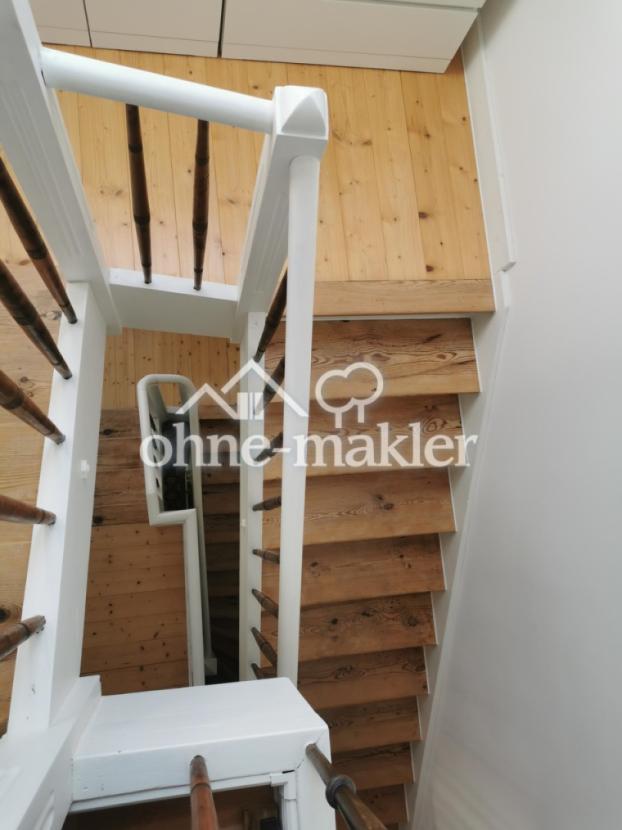 Blick ins Treppenhaus