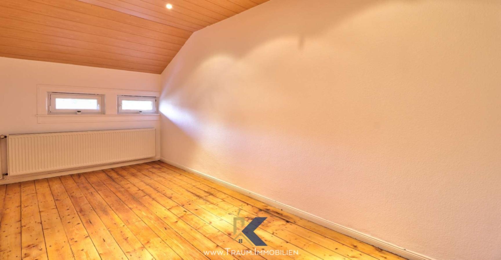 Ankleidezimmer/ Büro