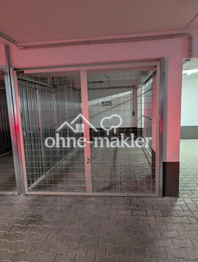 Garagenbox/Stellplatz
