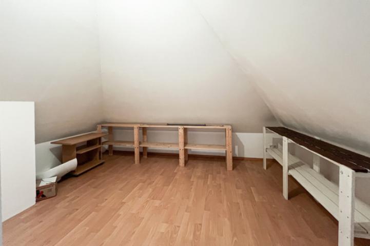 Großer Wandschrank bzw. Lagerraum