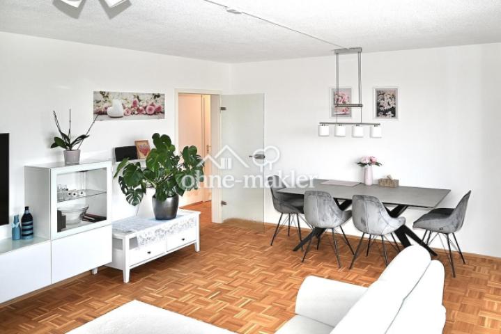 Wohnzimmer Blick auf den Flur