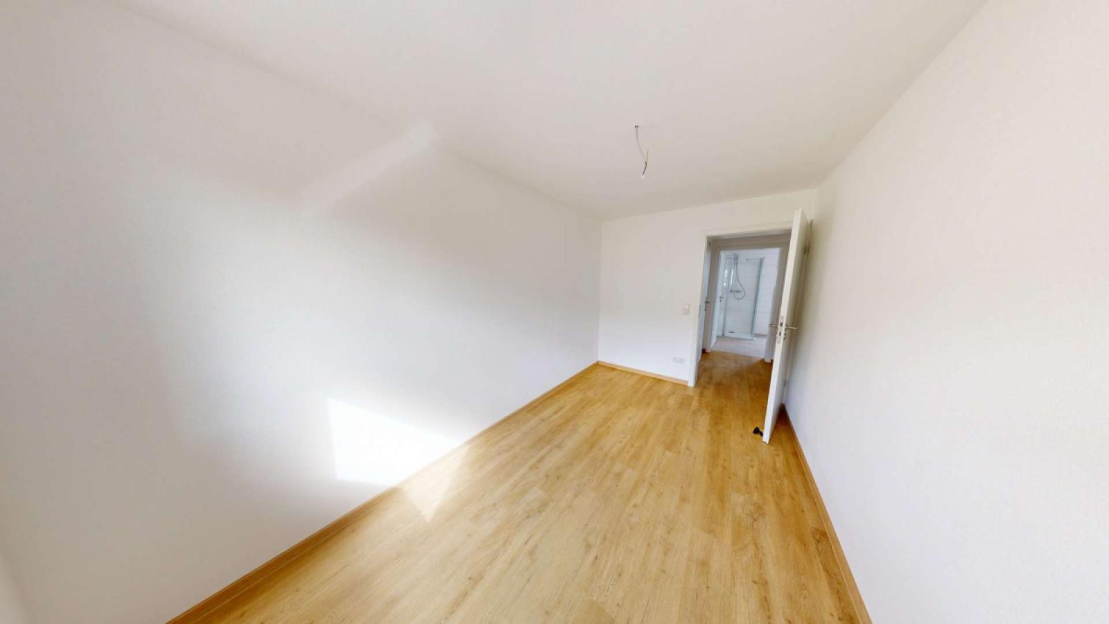 Kind 4 Zimmer Wohnung