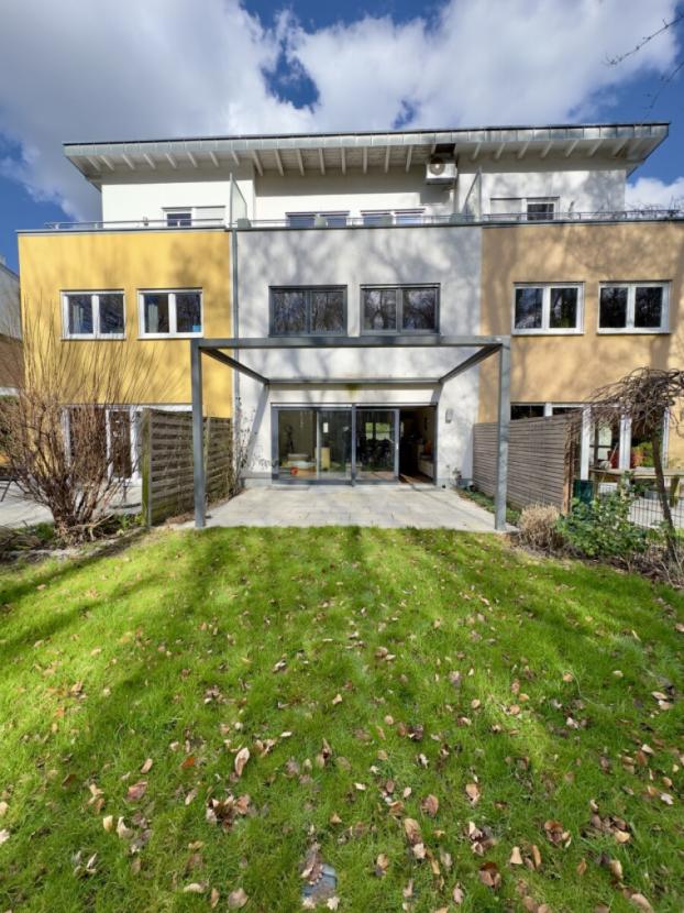 Hausansicht Gartenseite