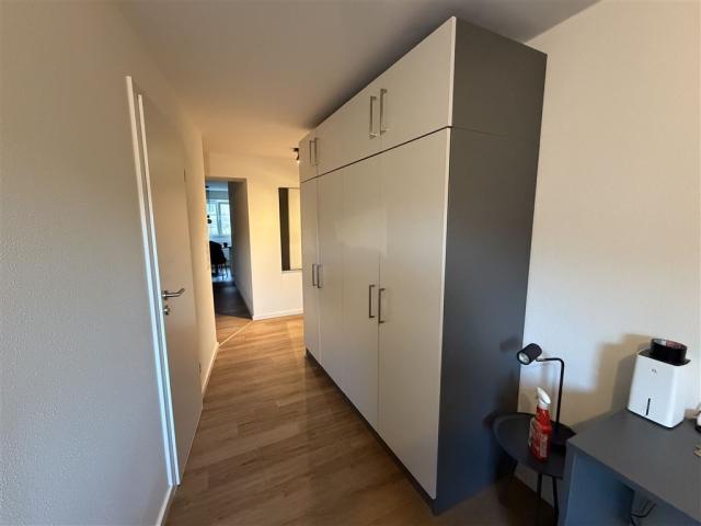 Kleiderschrank