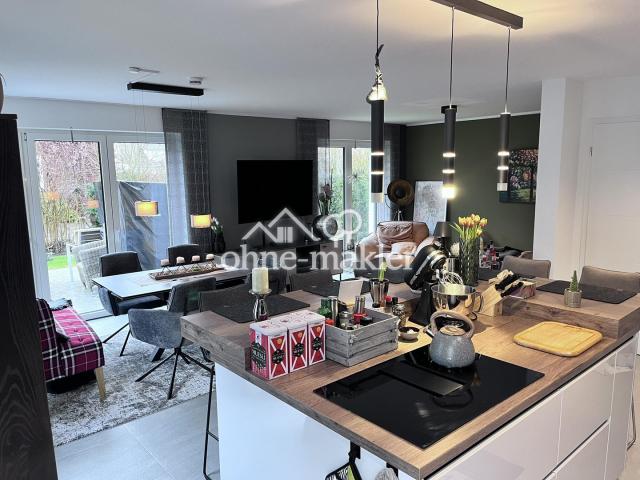 Küche und Esszimmer