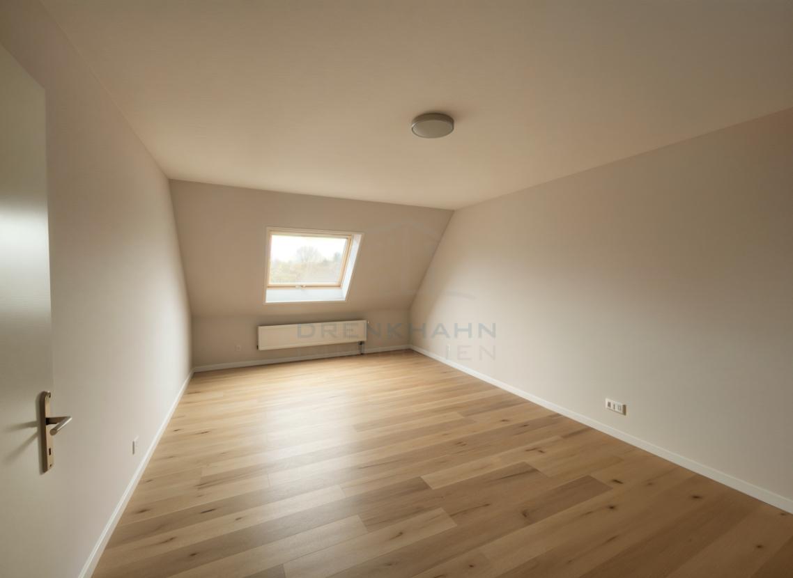 Zimmer groß OG - Modernisierungsvorschlag