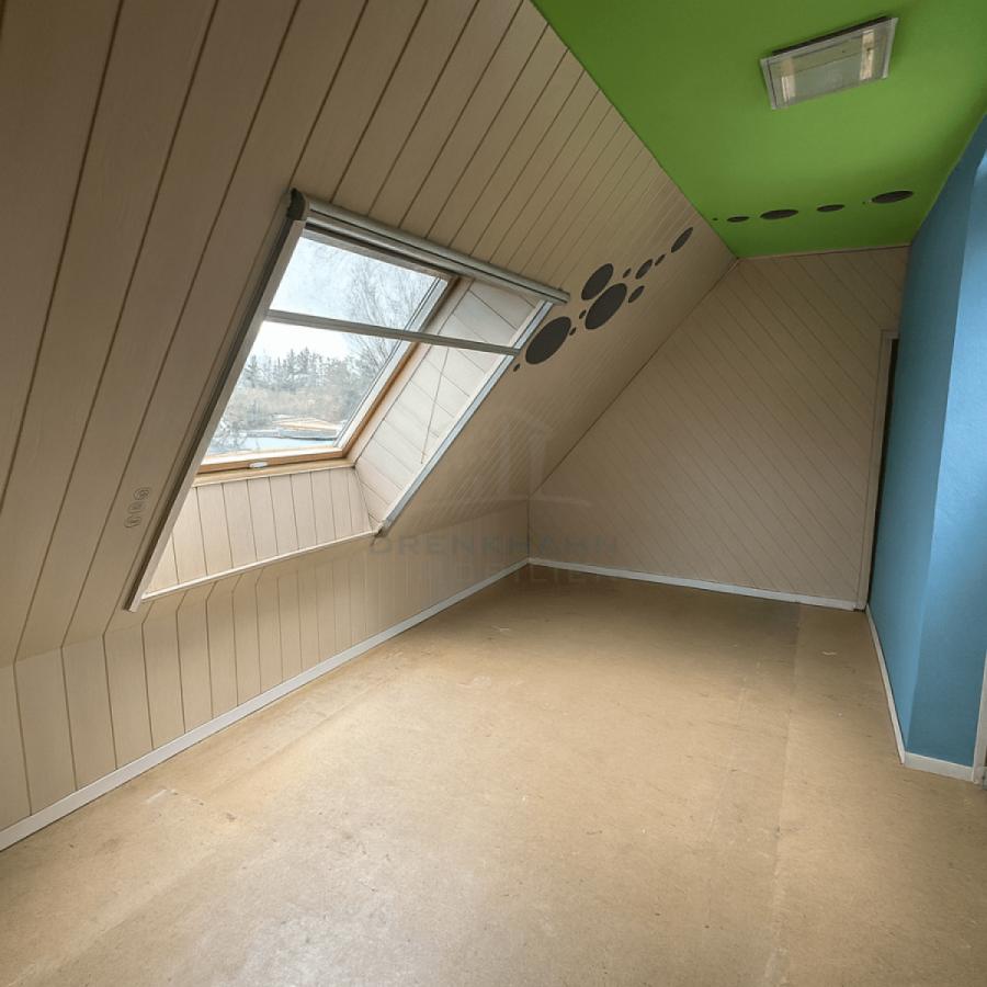 Zimmer klein OG - IST-Zustand